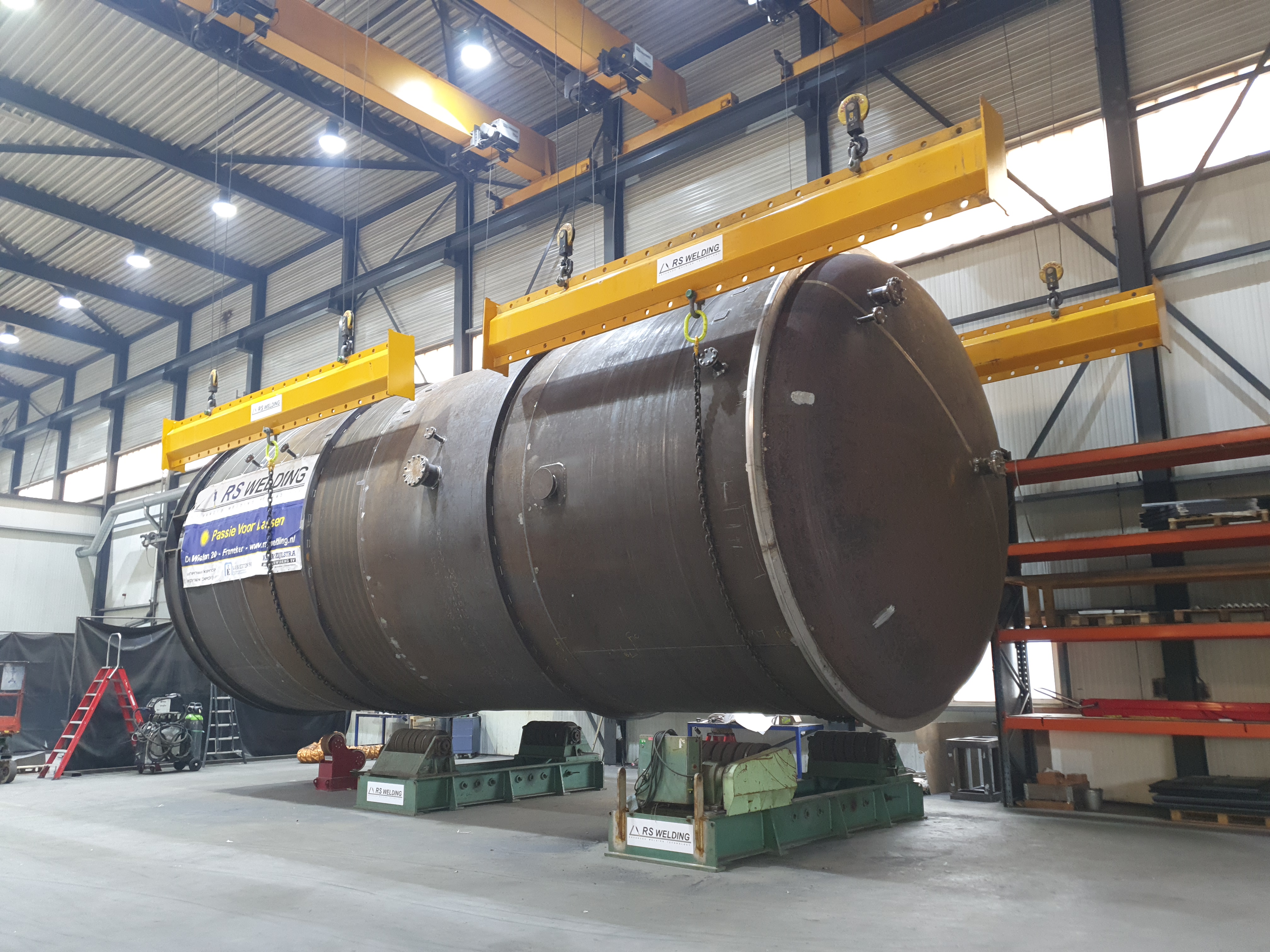 Tankbouw onder keur geproduceerd