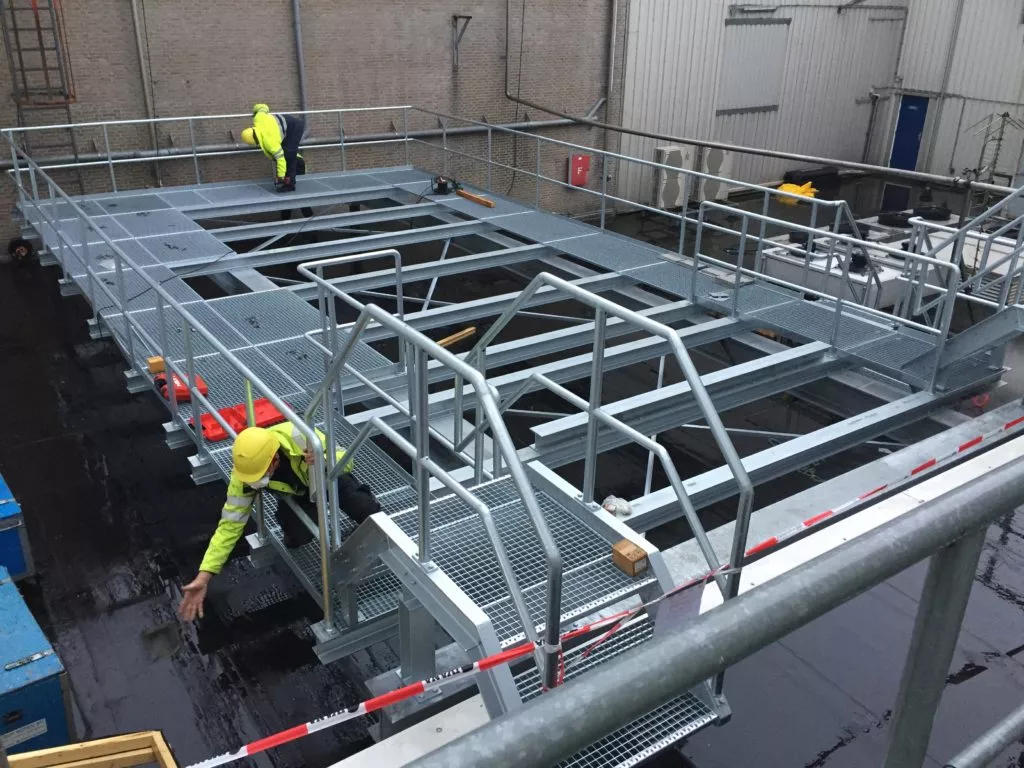 HVAC dak bordes voor een luchtbehandelingskast